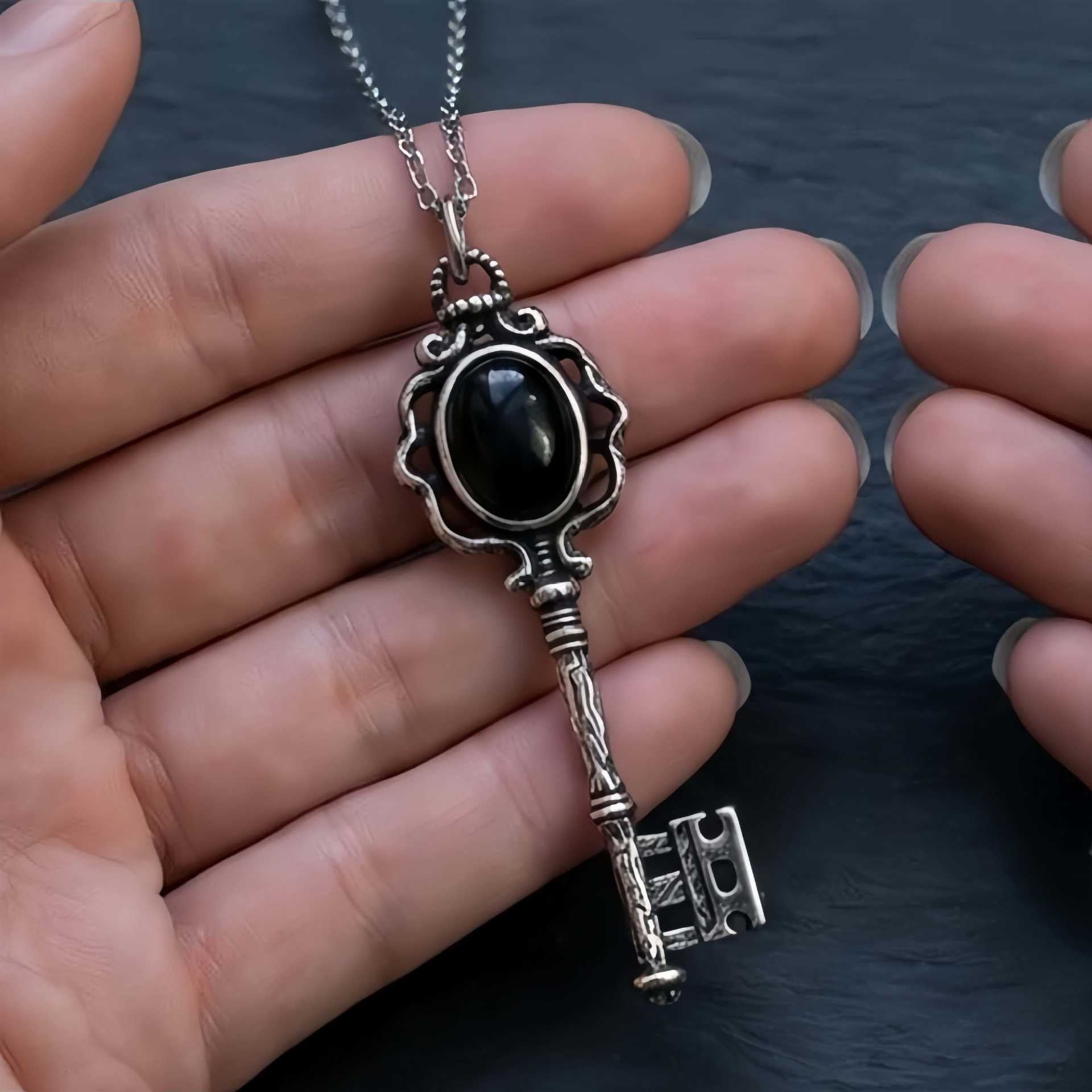 Gotycki Vintage Srebrny Naszyj – Chain Lock Combination recenzja i cena